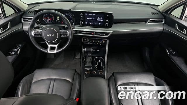 Kia K5 2023 — Şəkil 7/20