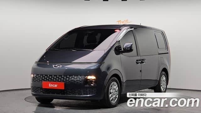 Hyundai Staria, 2022
