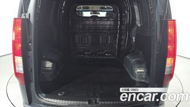 Hyundai Staria 2022 — Şəkil 20/20