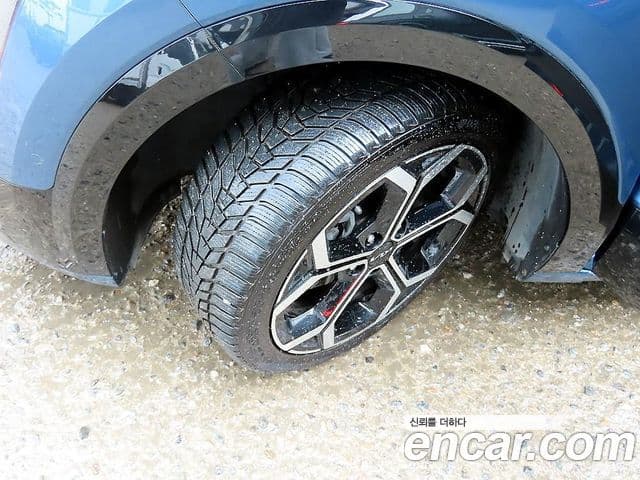 Kia Niro 2022 — фото 19 из 20
