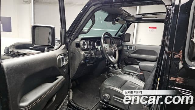 Jeep Wrangler 2022 — фото 8 из 20
