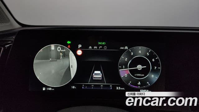 Kia Sportage 2021 — ფოტო 8/20