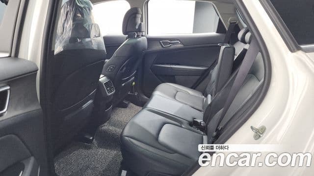 Kia Sportage 2021 — ფოტო 11/20