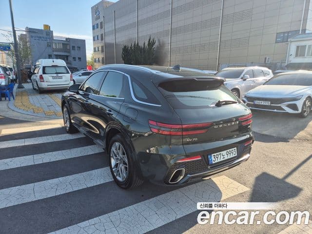 Genesis GV70 2021 — фото 4 из 20