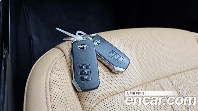 Kia Sorento 2020 — Фото 18/20