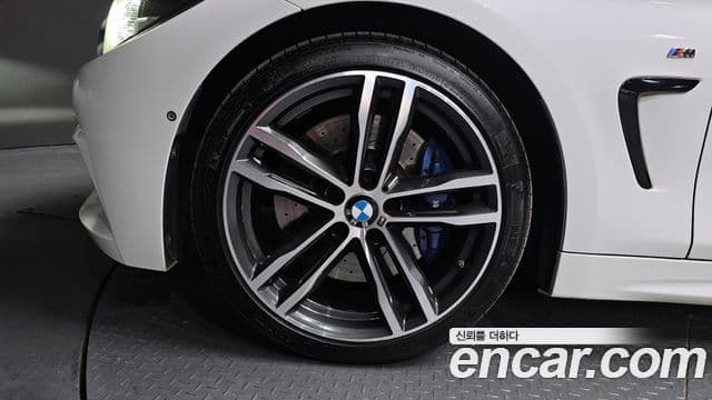 BMW 4 Series 2018 — фото 5 из 20