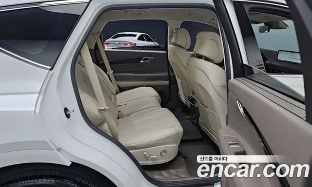 Genesis GV80 2023 — Şəkil 10/20