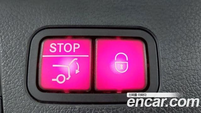 Mercedes-Benz GLB-Class 2021 — фото 20 из 20