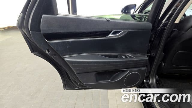 Genesis G80 2021 — Photo 32/34