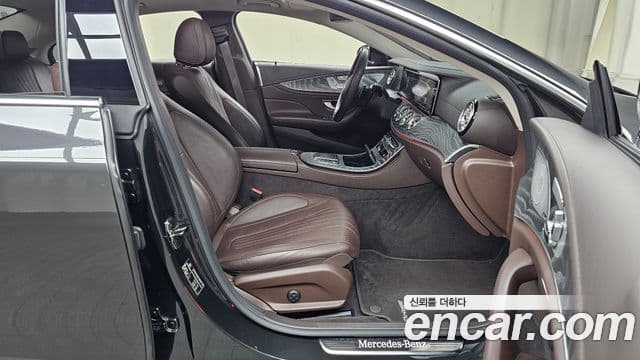 Mercedes-Benz CLS-Class 2021 — Şəkil 11/20