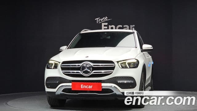 Mercedes-Benz GLE-Class 2019 — Şəkil 3/20