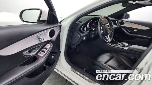 Mercedes-Benz C-Class 2020 — Şəkil 16/20