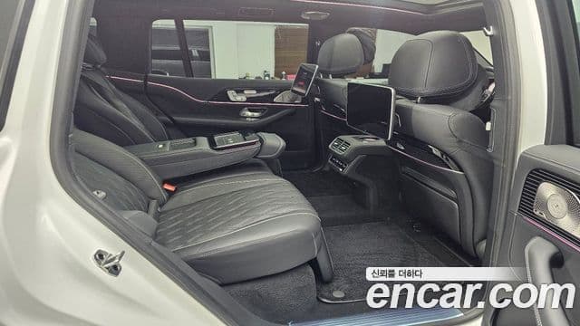 Mercedes-Benz GLS-Class 2025 — ფოტო 14/20