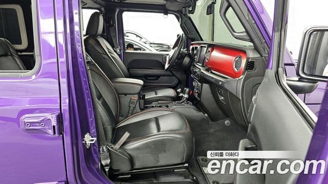 Jeep Wrangler 2023 — Фото 11/20