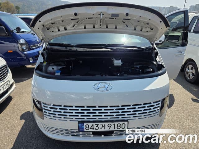 Hyundai Staria 2023 — фото 5 из 20