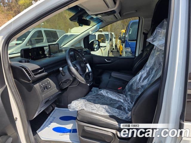 Hyundai Staria 2023 — Şəkil 8/20