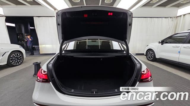 Mercedes-Benz E-Class 2021 — Şəkil 20/20