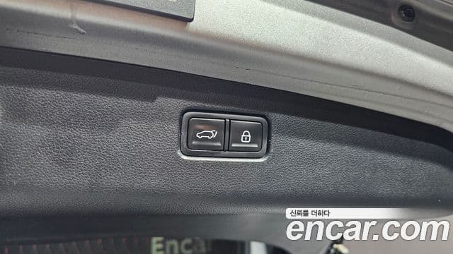 Genesis GV70 2021 — фото 20 из 20