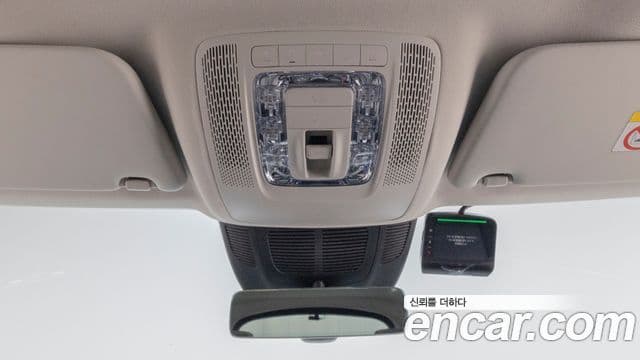 Mercedes-Benz GLE-Class 2025 — Фото 17/20