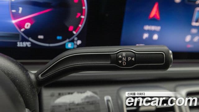 Mercedes-Benz GLE-Class 2025 — Фото 19/20