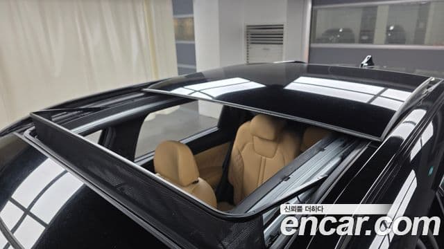 Kia Sorento 2022 — Şəkil 19/20
