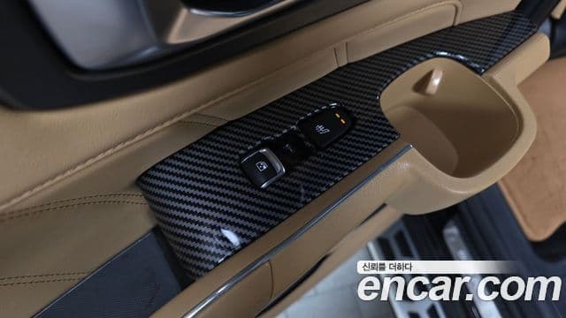 Kia Sorento 2022 — Photo 17/35