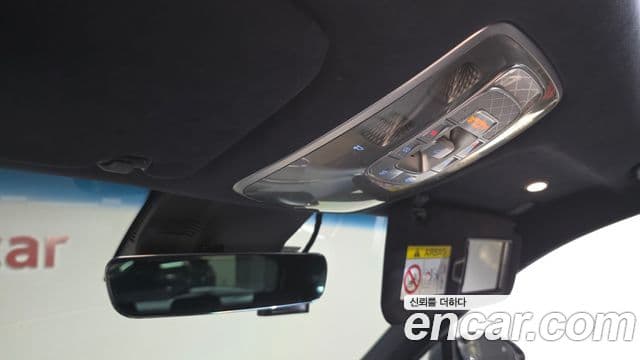 Genesis GV70 2021 — Şəkil 19/20