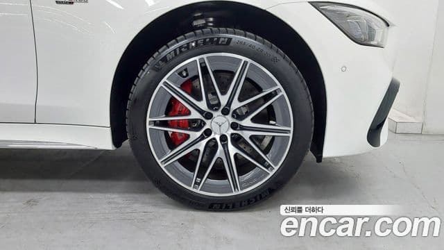 Mercedes-Benz AMG GT 2025 — ფოტო 5/17