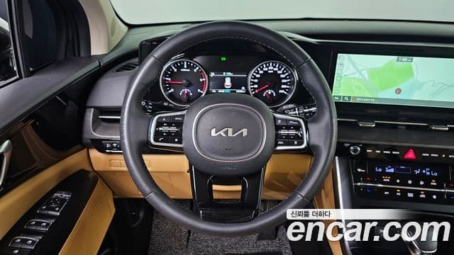 Kia Carnival 2023 — Şəkil 14/20