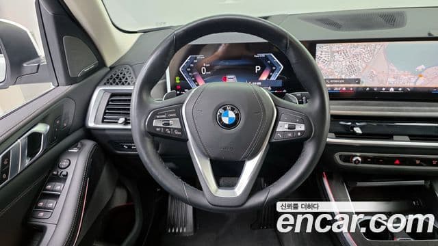 BMW X5 2025 — ფოტო 13/20