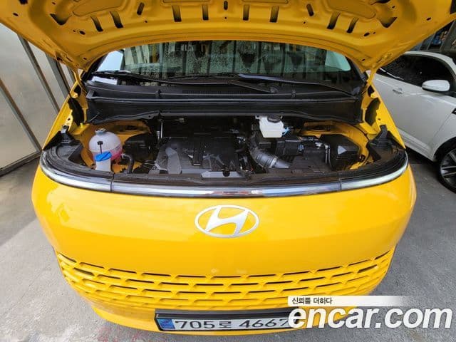 Hyundai Staria 2025 — фото 20 из 20