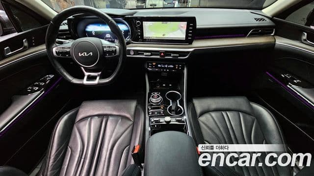Kia K5 2023 — Şəkil 7/20