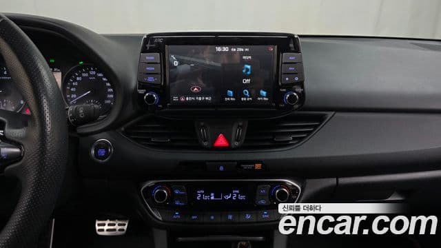 Hyundai i30 2020 — фото 14 из 20