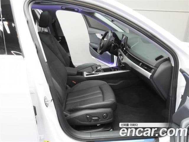 Audi A4 2023 — ფოტო 14/20