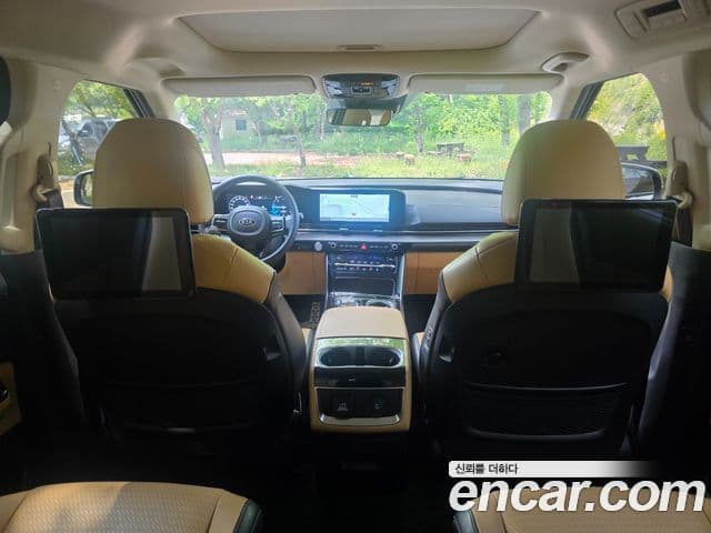 Kia Carnival 2021 — Şəkil 12/20