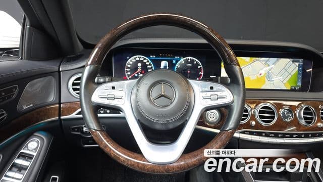 Mercedes-Benz S-Class 2018 — ფოტო 13/20