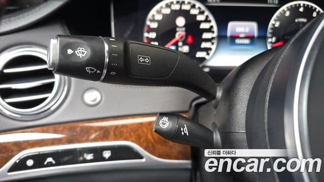 Mercedes-Benz S-Class 2018 — ფოტო 18/20