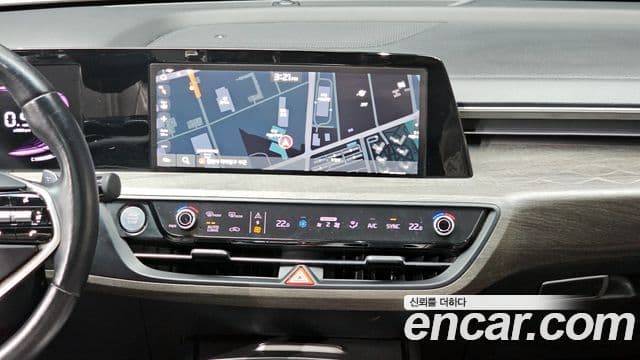 Kia K8 2021 — Şəkil 13/20