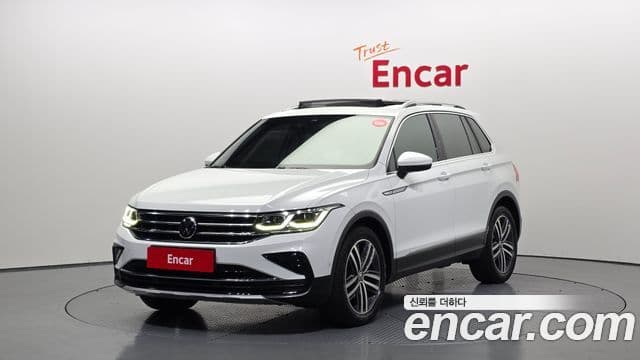 Volkswagen Tiguan 2021 — Фото 1/20