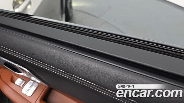 BMW X7 2025 — Photo 24/39