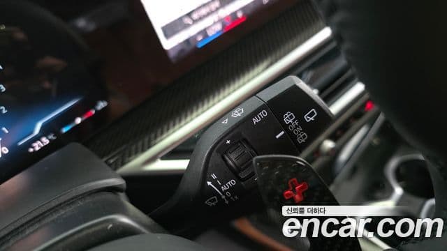 BMW X7 2025 — Photo 14/39
