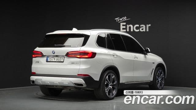 BMW X5 2022 — Фото 2/20