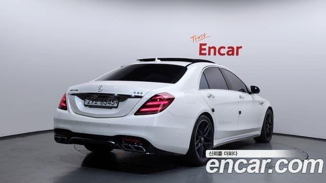 Mercedes-Benz S-Class 2018 — ფოტო 17/20