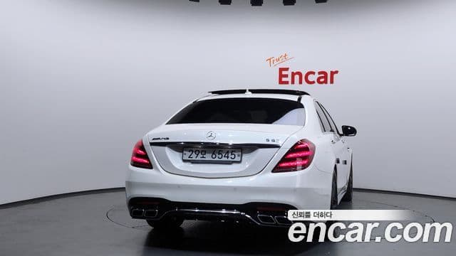Mercedes-Benz S-Class 2018 — ფოტო 14/20