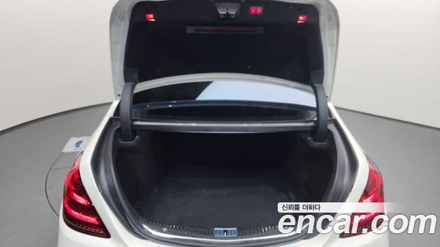 Mercedes-Benz S-Class 2018 — ფოტო 7/20