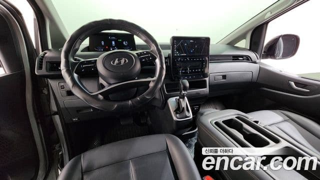 Hyundai Staria 2023 — Фото 7/20