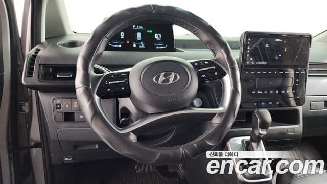 Hyundai Staria 2023 — Фото 12/20