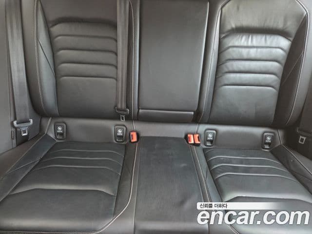 Volkswagen Arteon 2023 — Şəkil 9/20