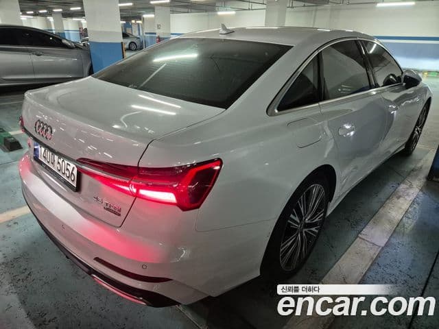 Audi A6 2023 — Photo 5/14
