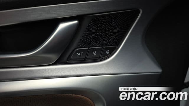 Genesis G70 2019 — Şəkil 18/20